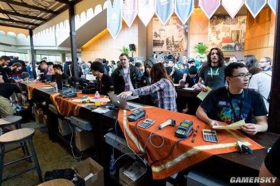 LCK第八周：HLE锁定前二、DK锁定季后赛，Peyz仍在POG榜