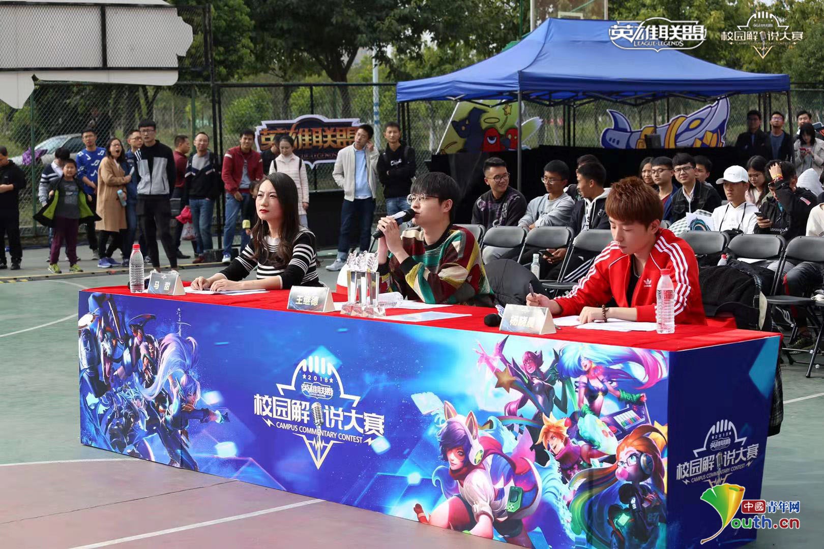 团队之间的实力差距太大了！你认为 LPL 应该减少名额吗？